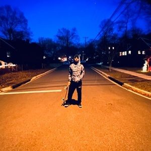 Meet your Posher, Josue